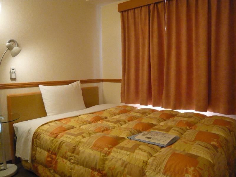 Toyoko Inn Hakata-Eki Bus Terminal Mae Fukuoka  Buitenkant foto